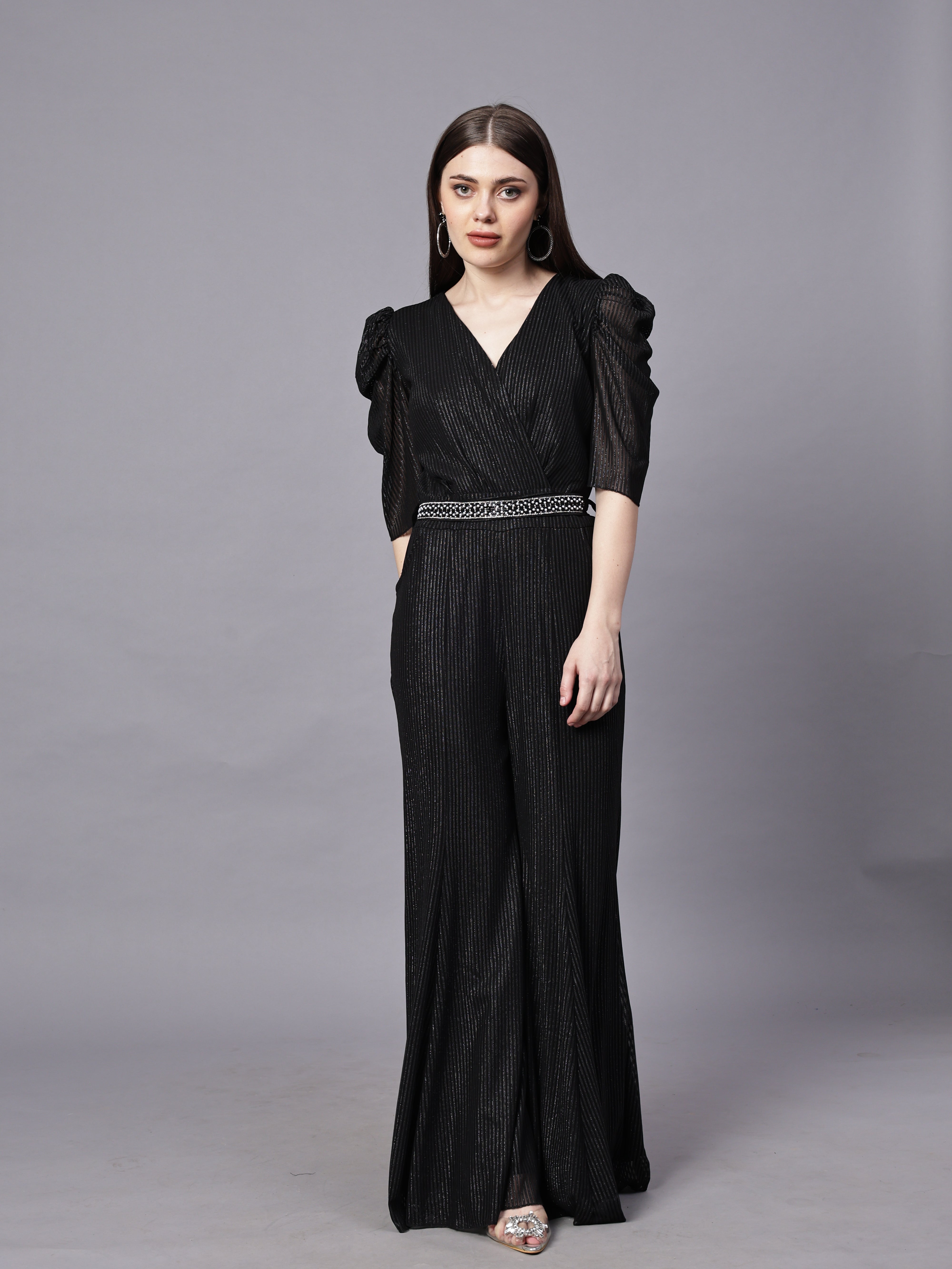 POWERNET CROSS NECK JUMPSUIT WITH BELT