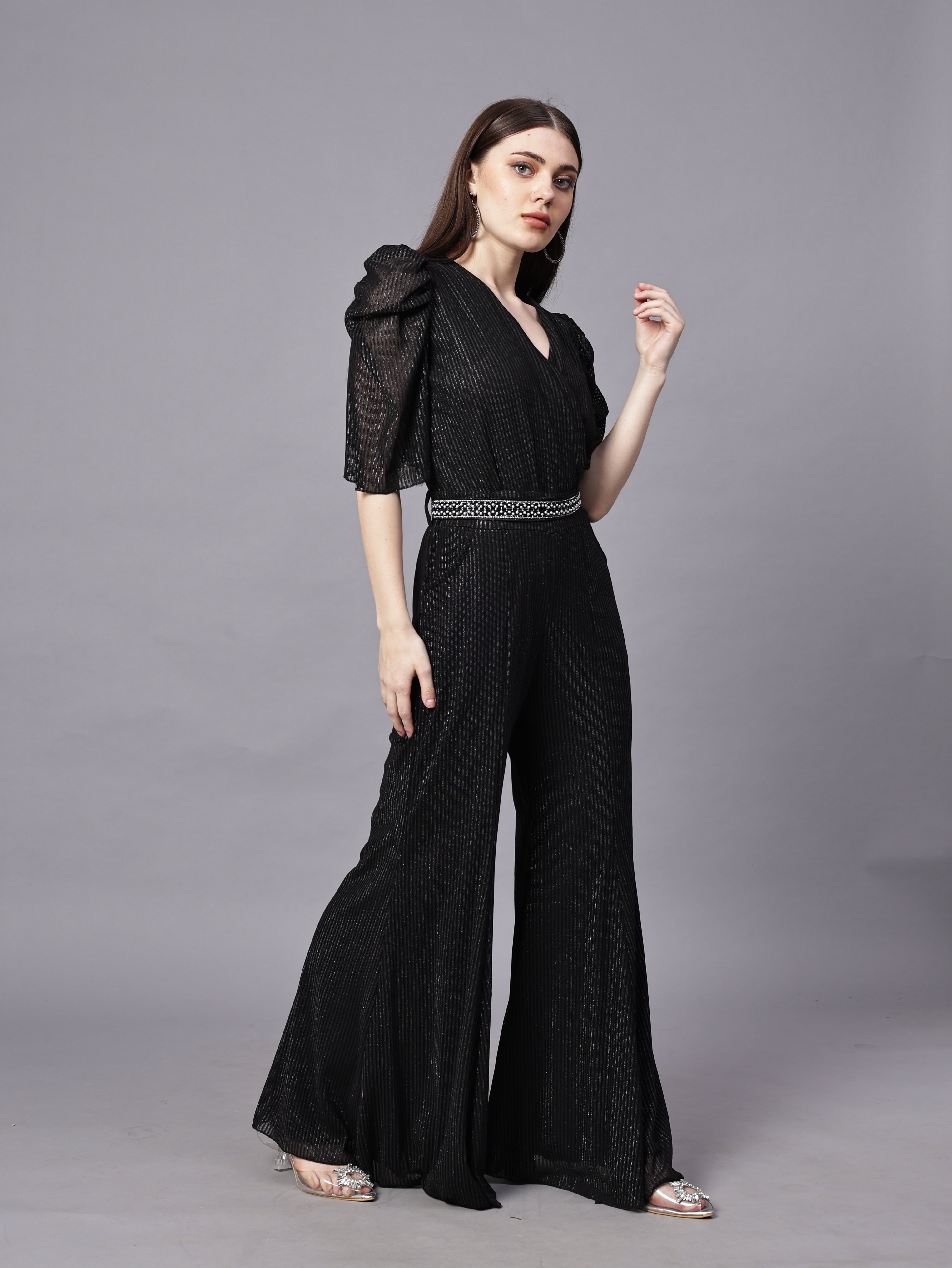 POWERNET CROSS NECK JUMPSUIT WITH BELT