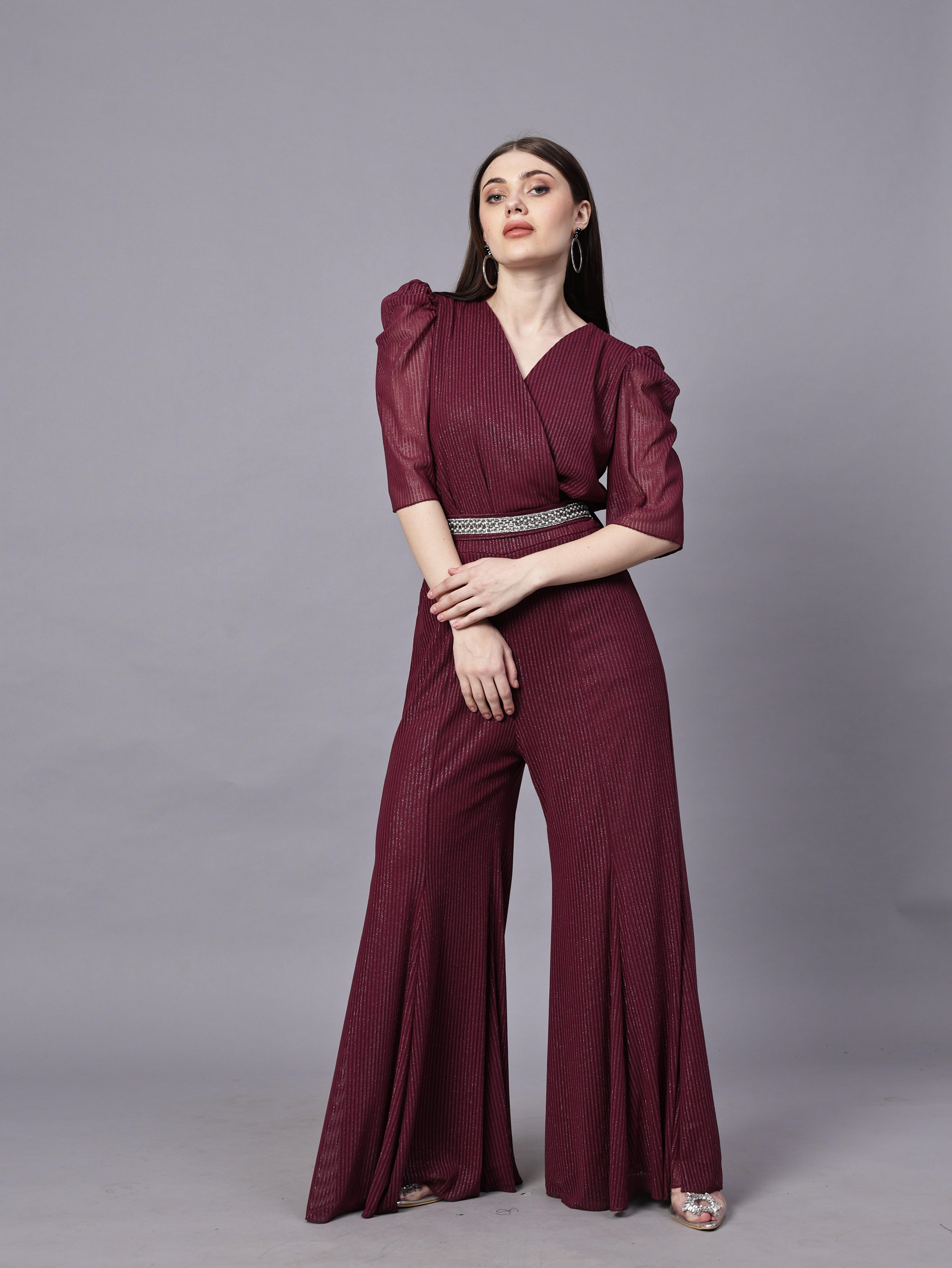 POWERNET CROSS NECK JUMPSUIT WITH BELT