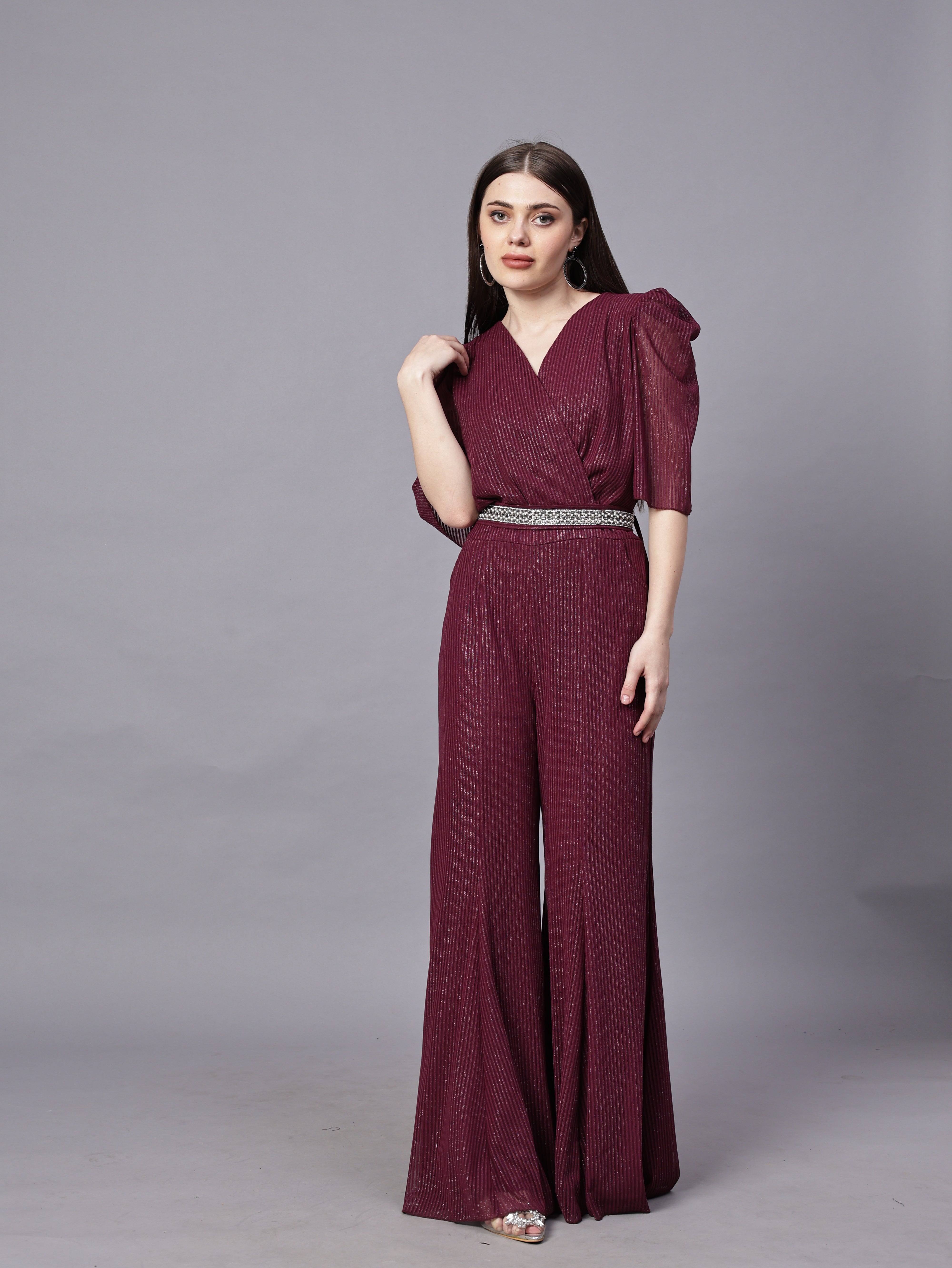 POWERNET CROSS NECK JUMPSUIT WITH BELT