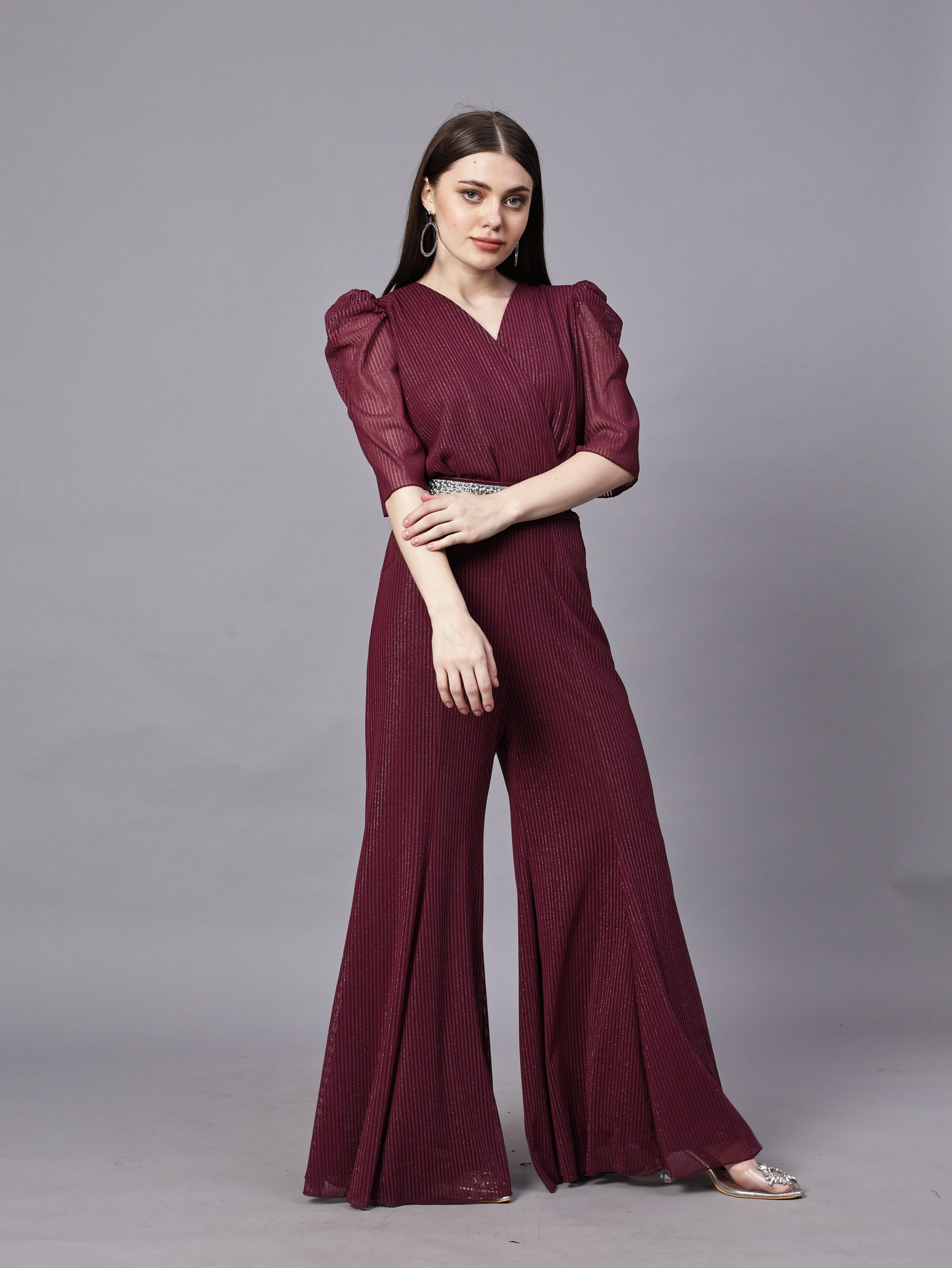 POWERNET CROSS NECK JUMPSUIT WITH BELT