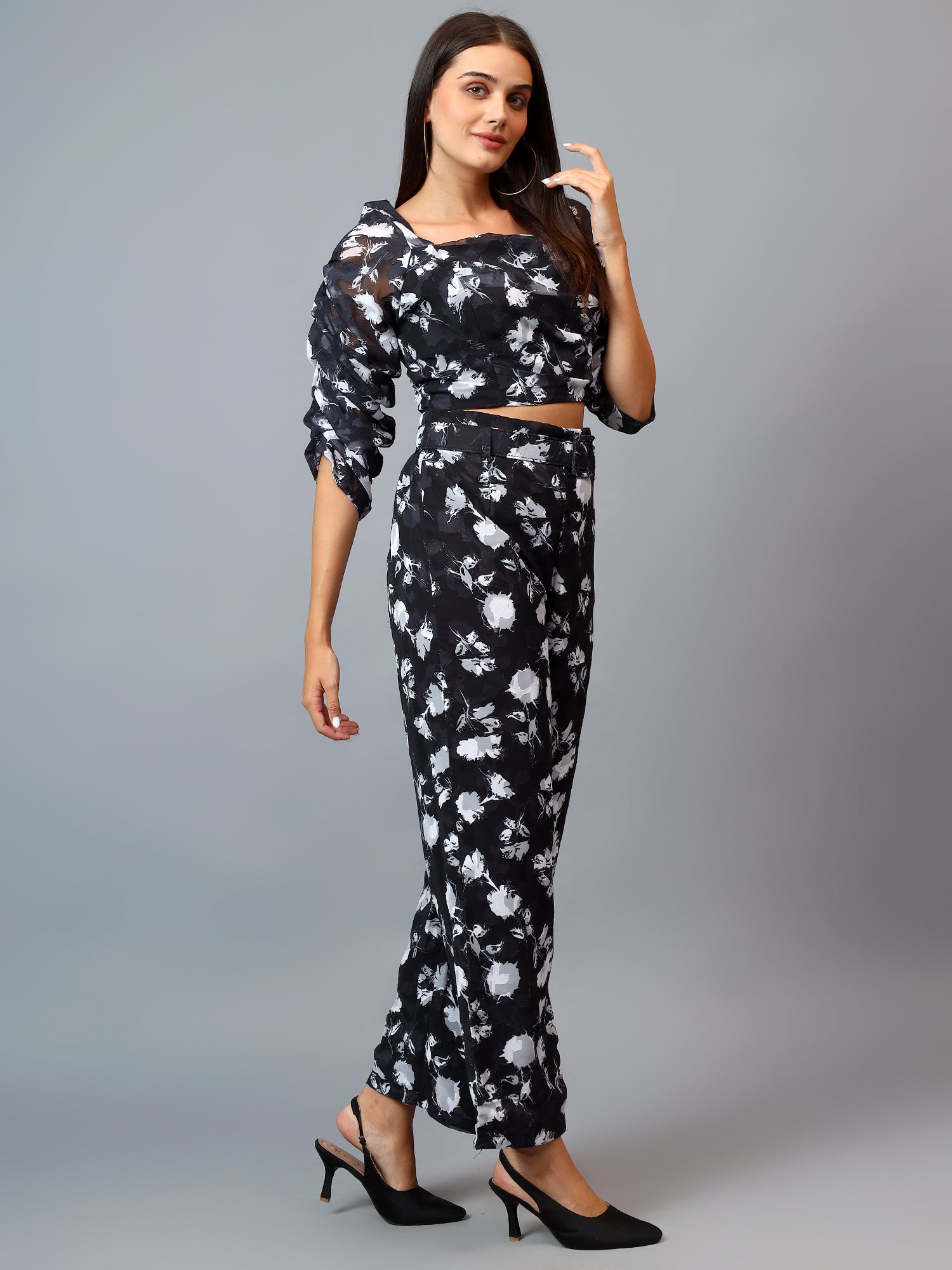 BRASSO FABRIC PRINT CROP TOP RUFFEL SLEEVE AND PANT WITH BELT