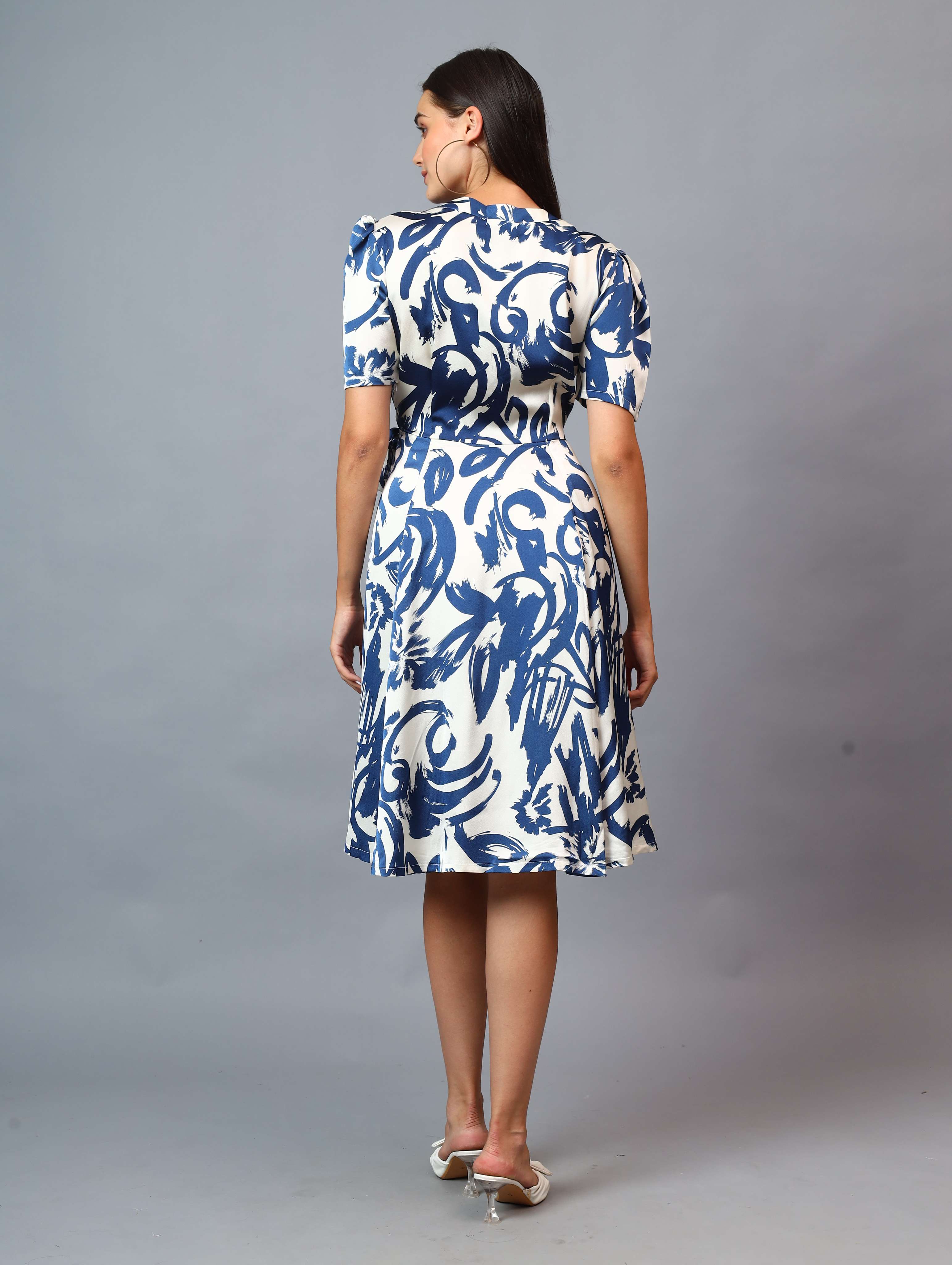 PRINTED RAPRON SIDE KNOT DRESS COMFORT TO WEAR