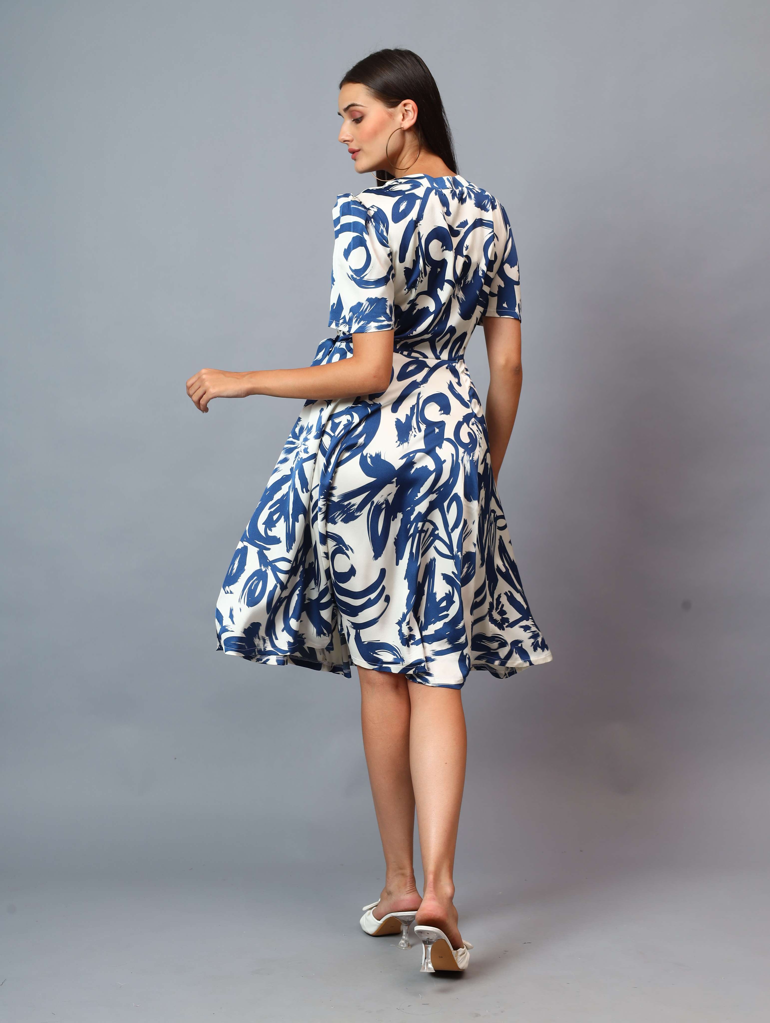 PRINTED RAPRON SIDE KNOT DRESS COMFORT TO WEAR