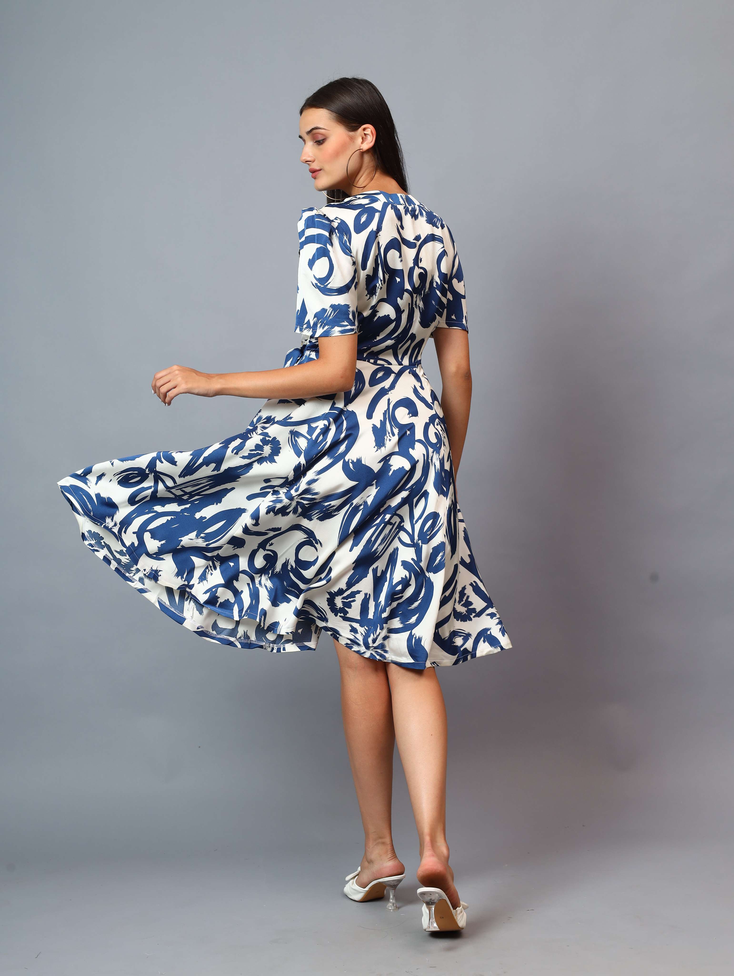 PRINTED RAPRON SIDE KNOT DRESS COMFORT TO WEAR