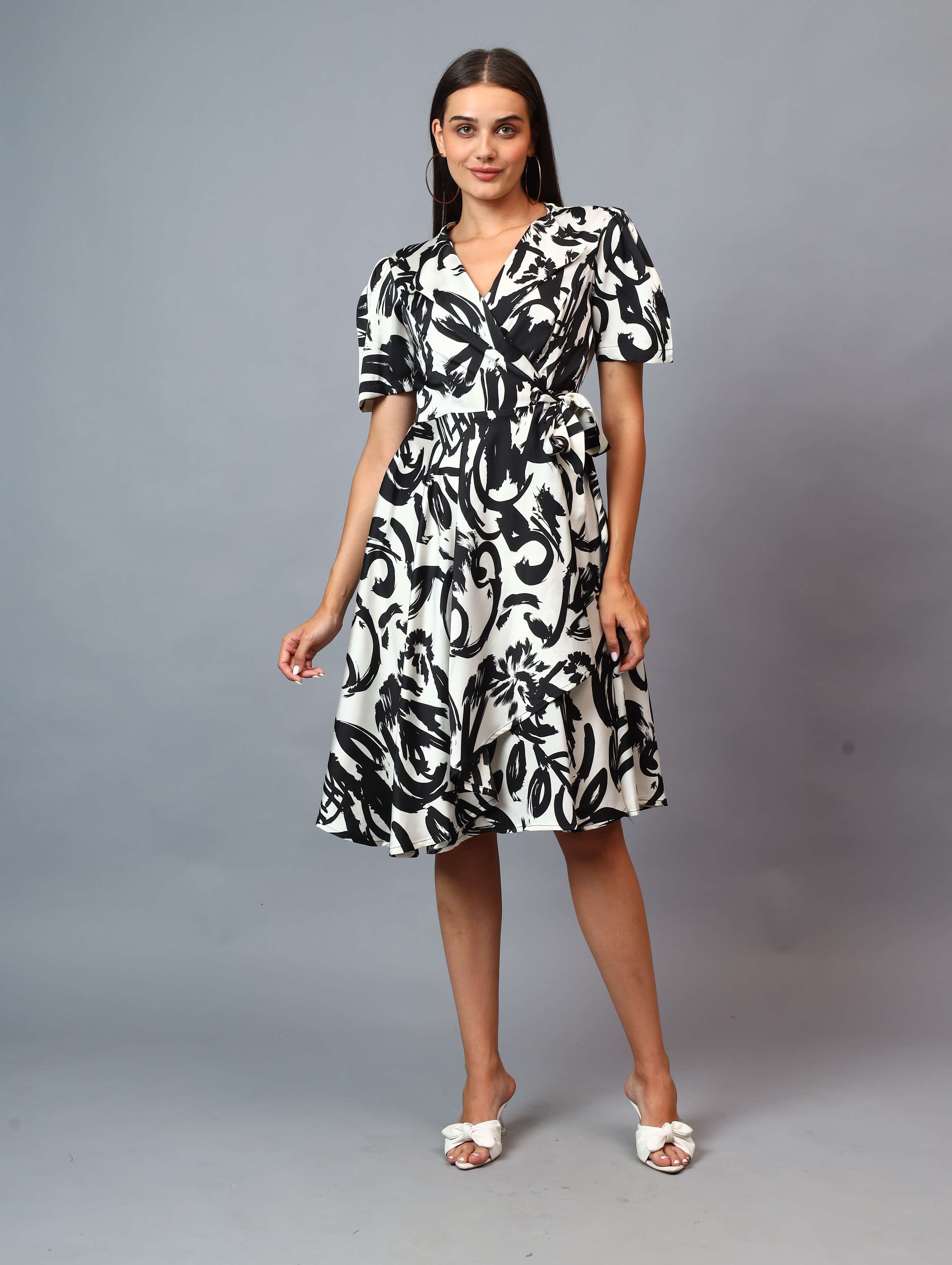 PRINTED RAPRON SIDE KNOT DRESS COMFORT TO WEAR