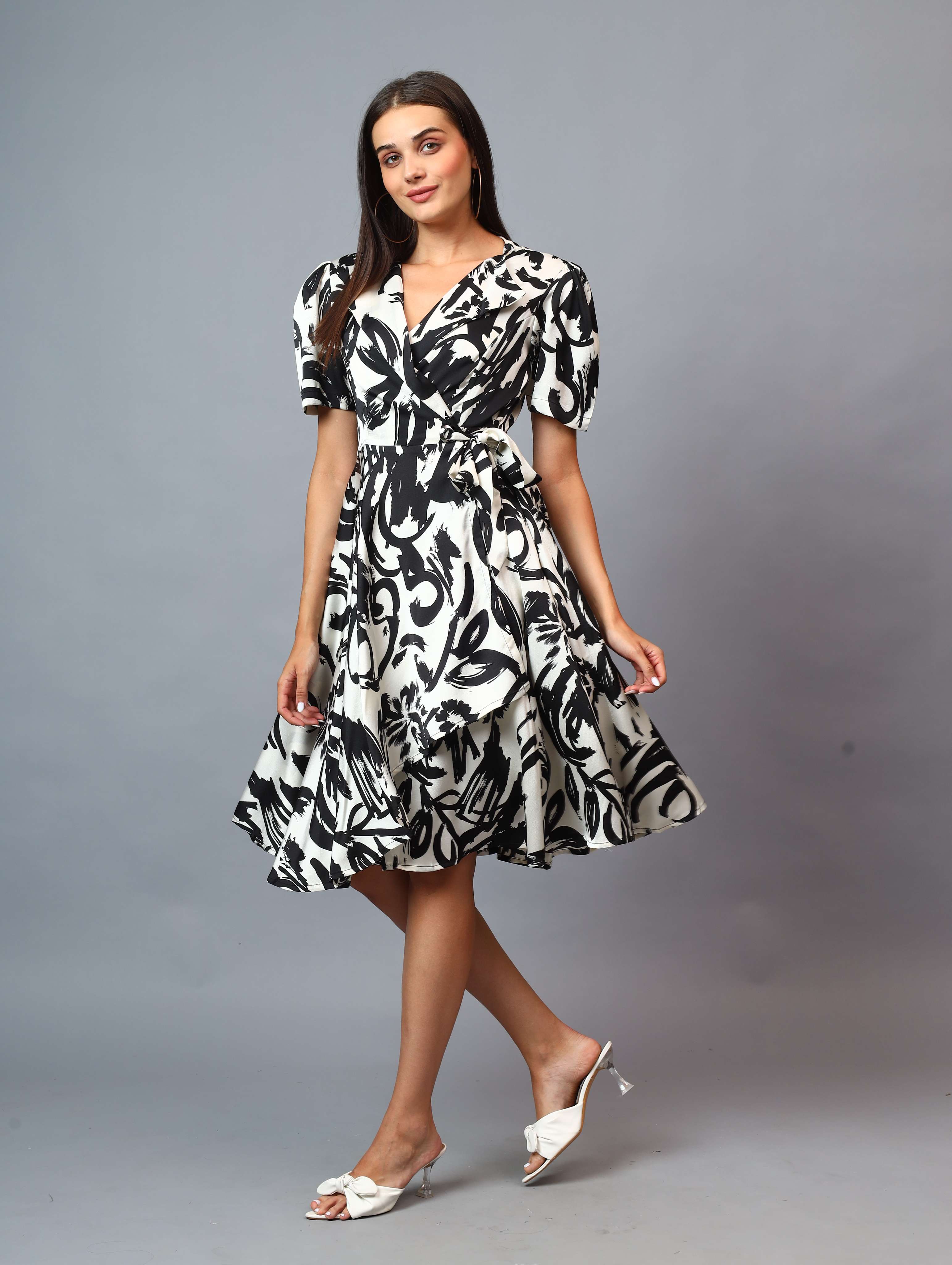 PRINTED RAPRON SIDE KNOT DRESS COMFORT TO WEAR