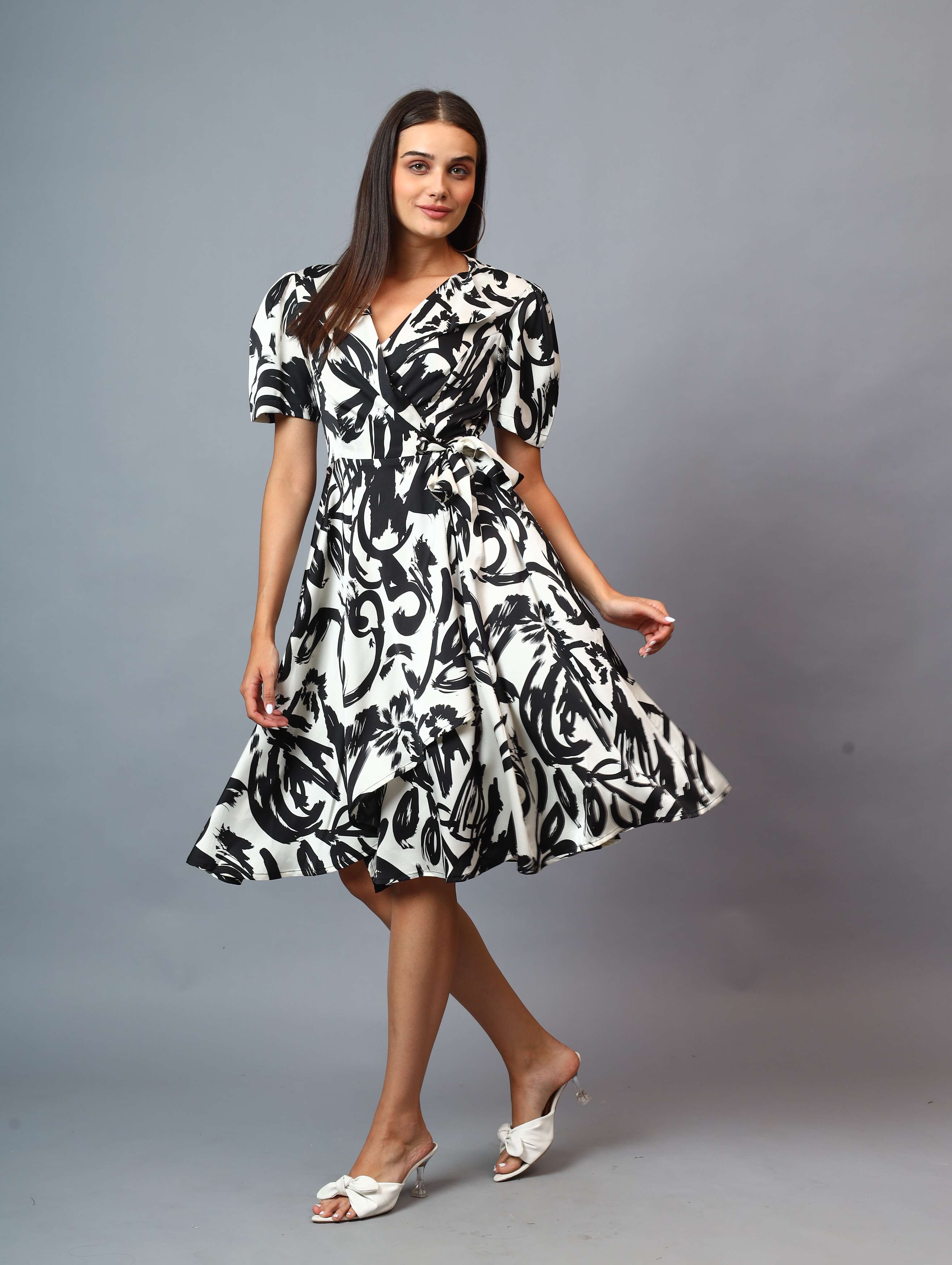 PRINTED RAPRON SIDE KNOT DRESS COMFORT TO WEAR