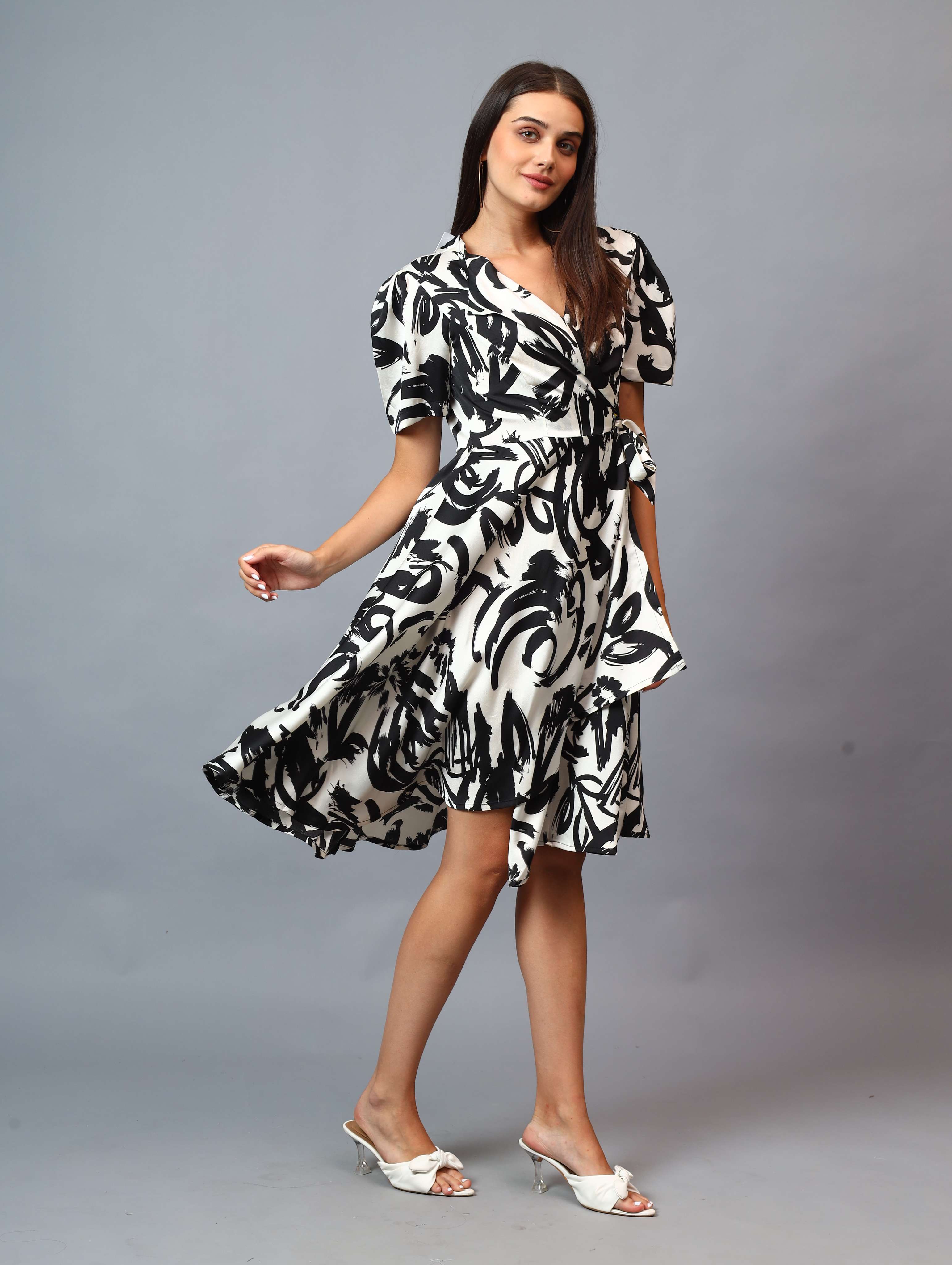 PRINTED RAPRON SIDE KNOT DRESS COMFORT TO WEAR