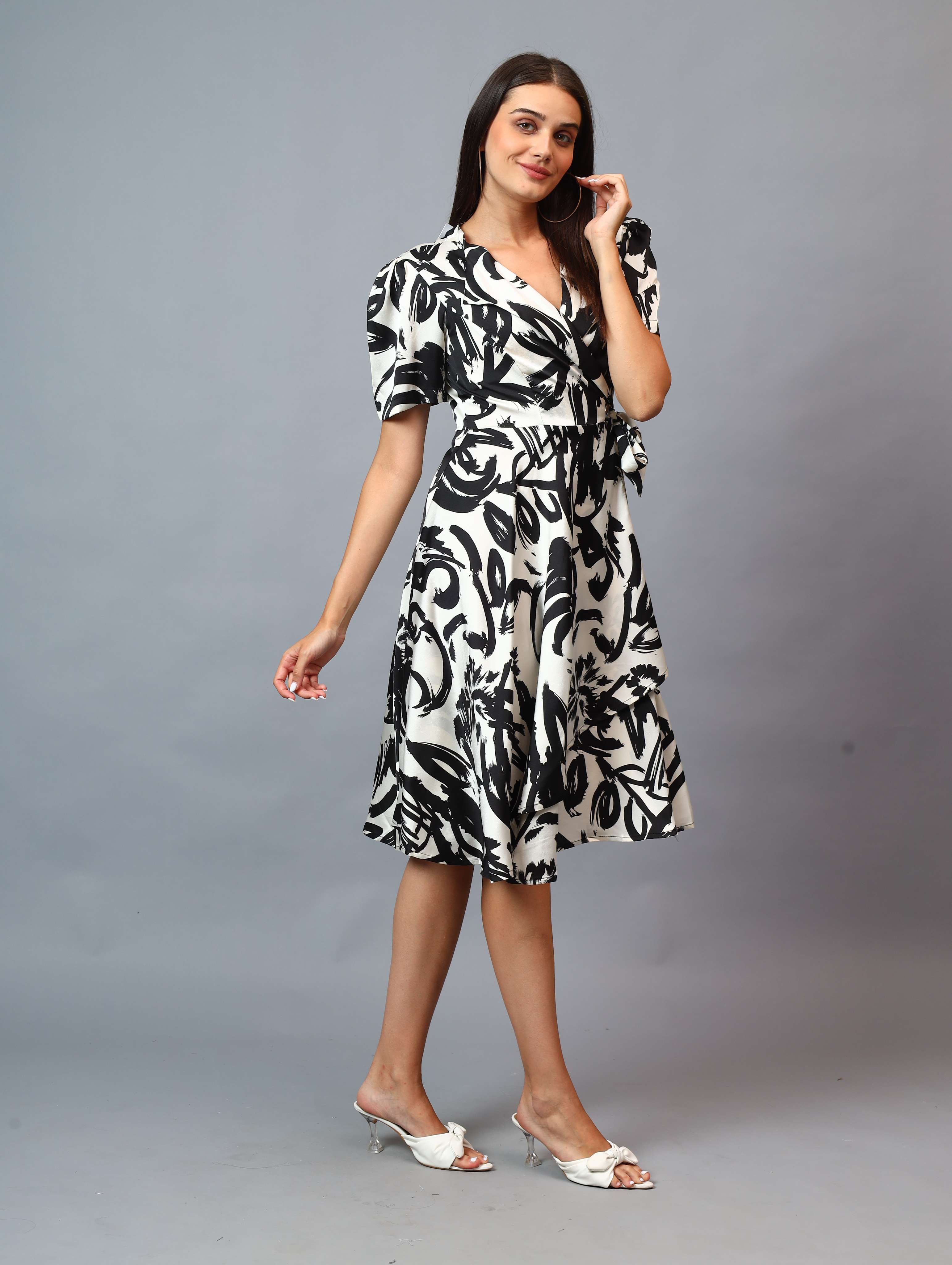 PRINTED RAPRON SIDE KNOT DRESS COMFORT TO WEAR